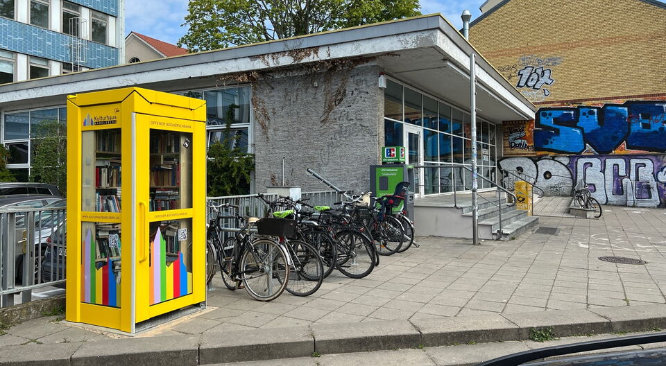 Offener Bücherschrank in Babelsberg enthüllt!