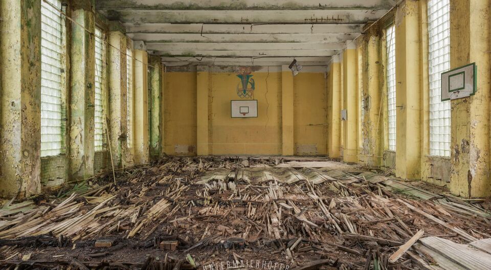 Vernissage: Lost Places - Verlassene Orte - Part I